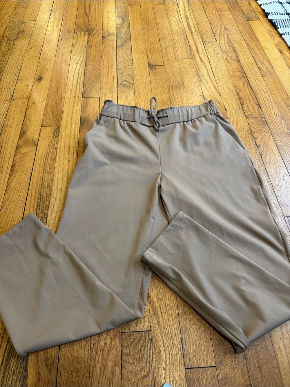Women's Taupe Drawstring Relaxed Trousers